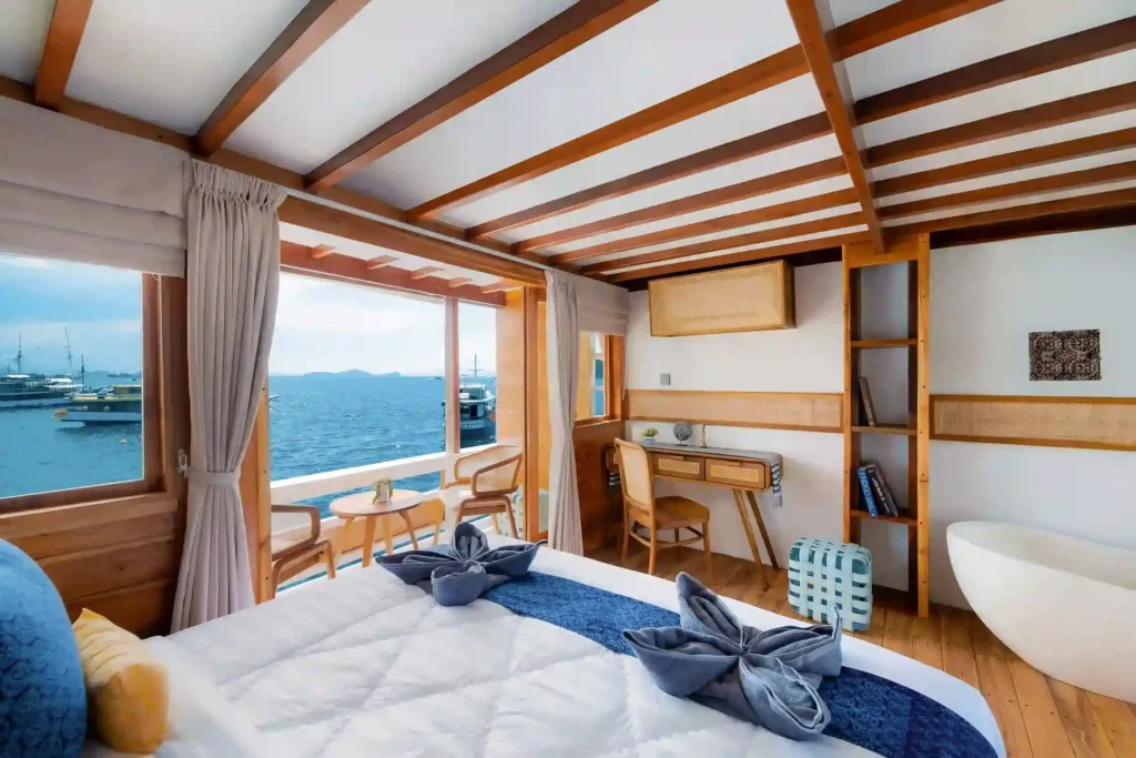 Komodo Liveaboard Single Supplement Fees 2027: Solo Traveler’s Shared Cabin Guide