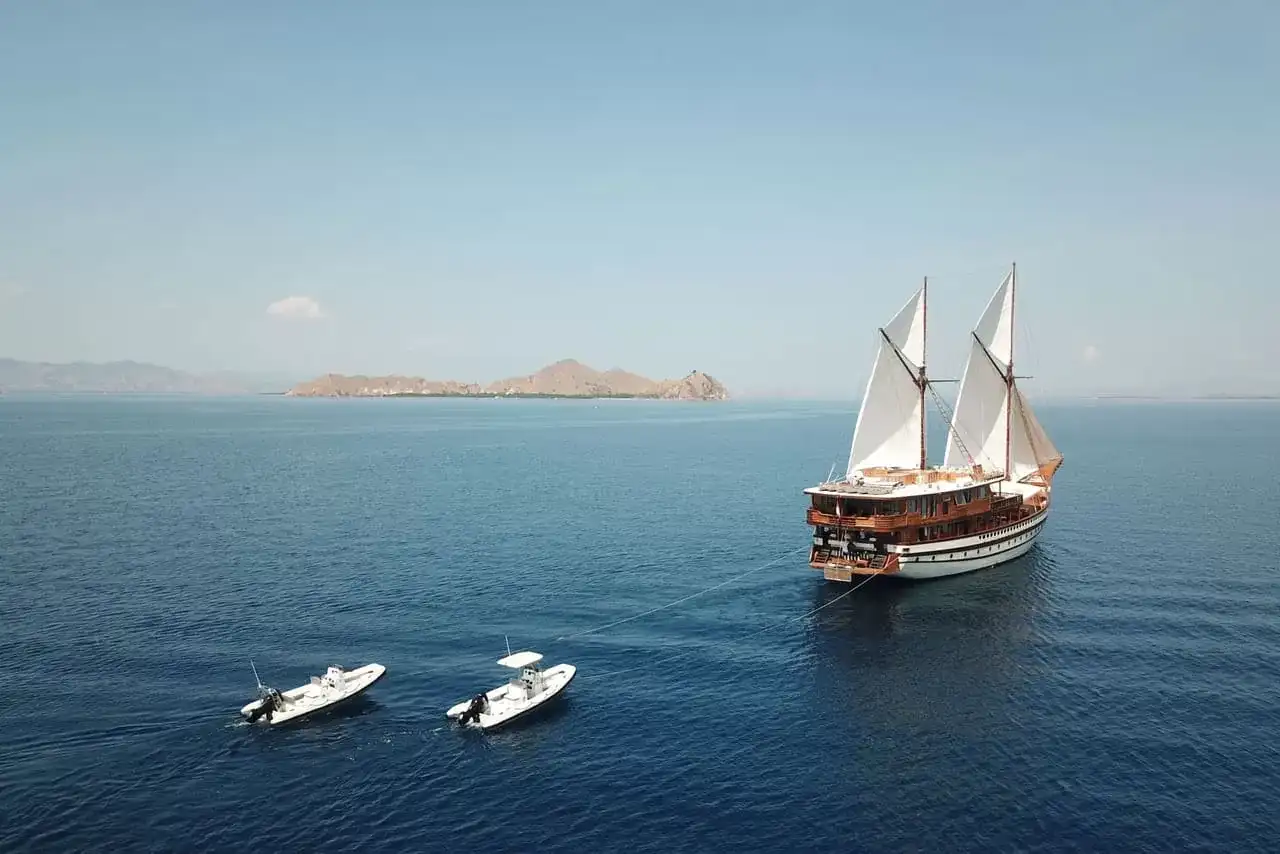 Grand expedition vessel exterior